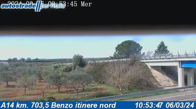 Preview delle webcam di Masseria Parco Ottavio: A14 km. 703,5 Benzo itinere nord
