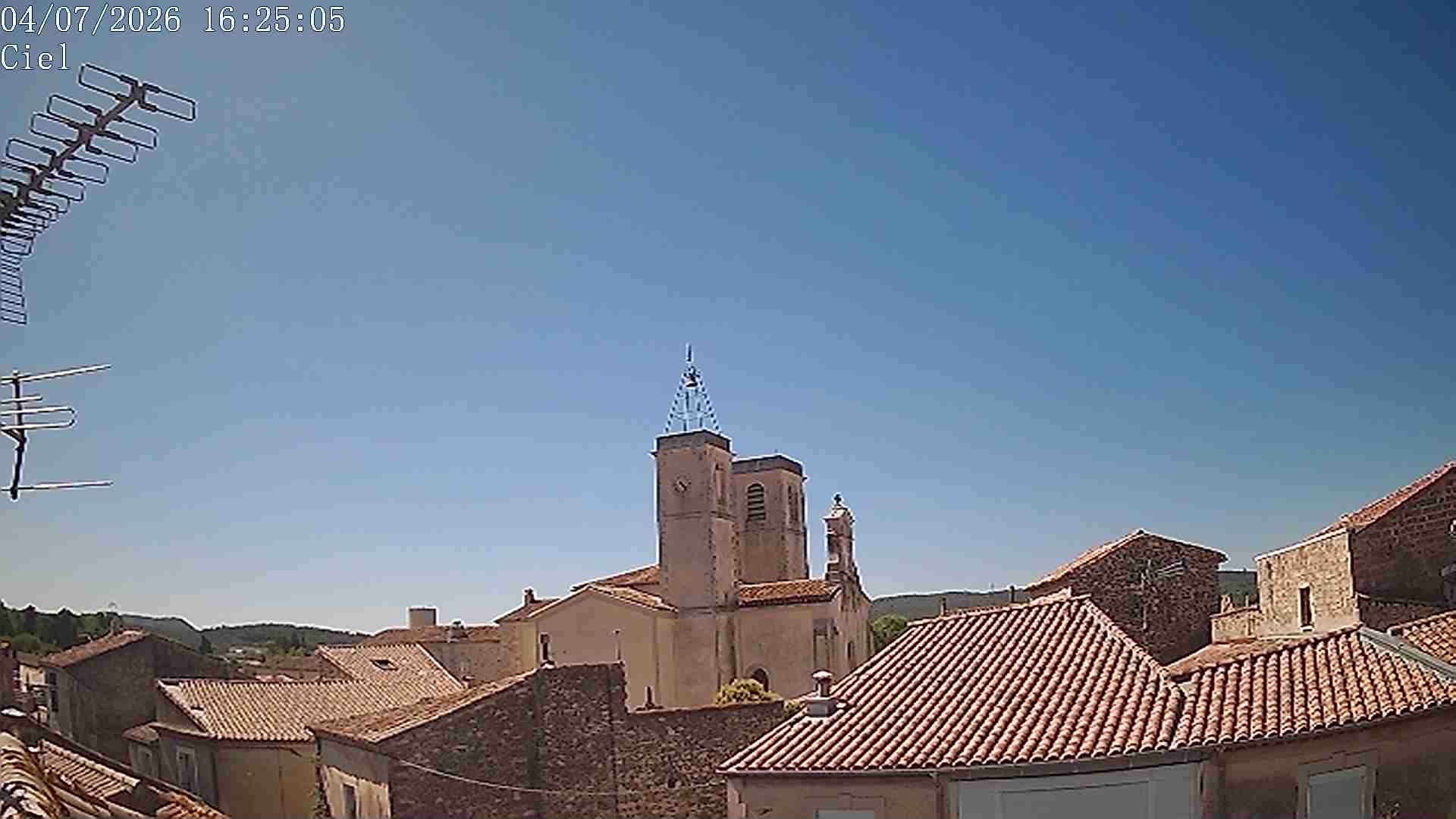 Gard during daytime