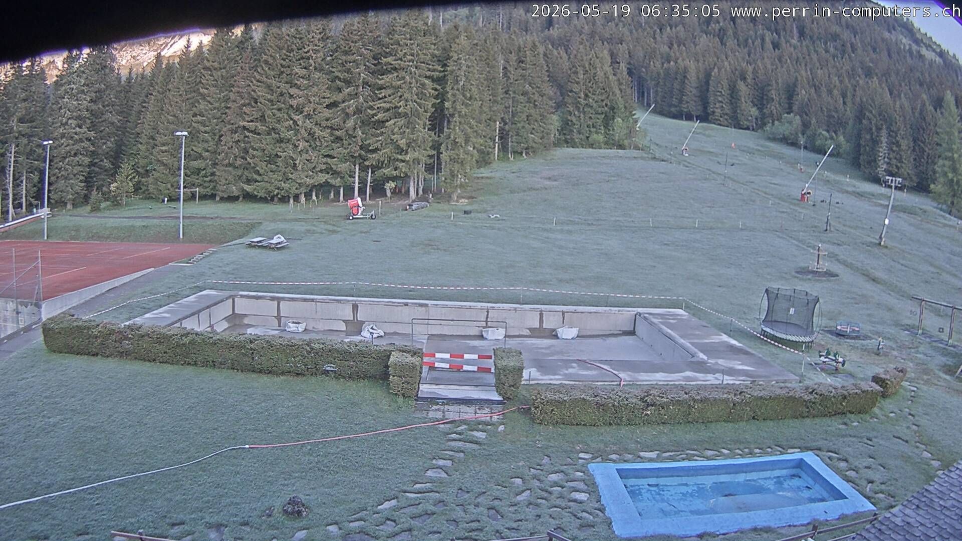 Morgins › Westen: Piscine de Morgins - Teleski du Géant