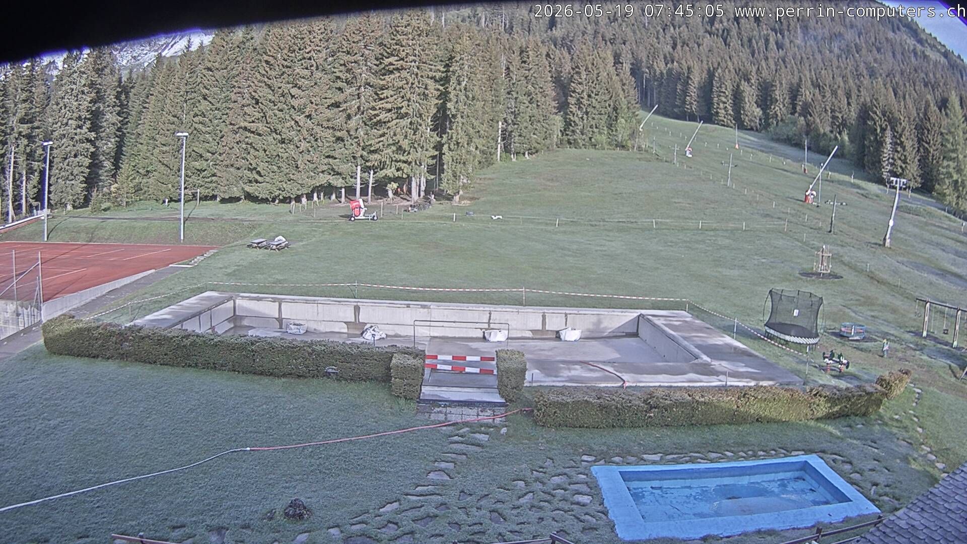 Morgins › Westen: Piscine de Morgins - Teleski du Géant