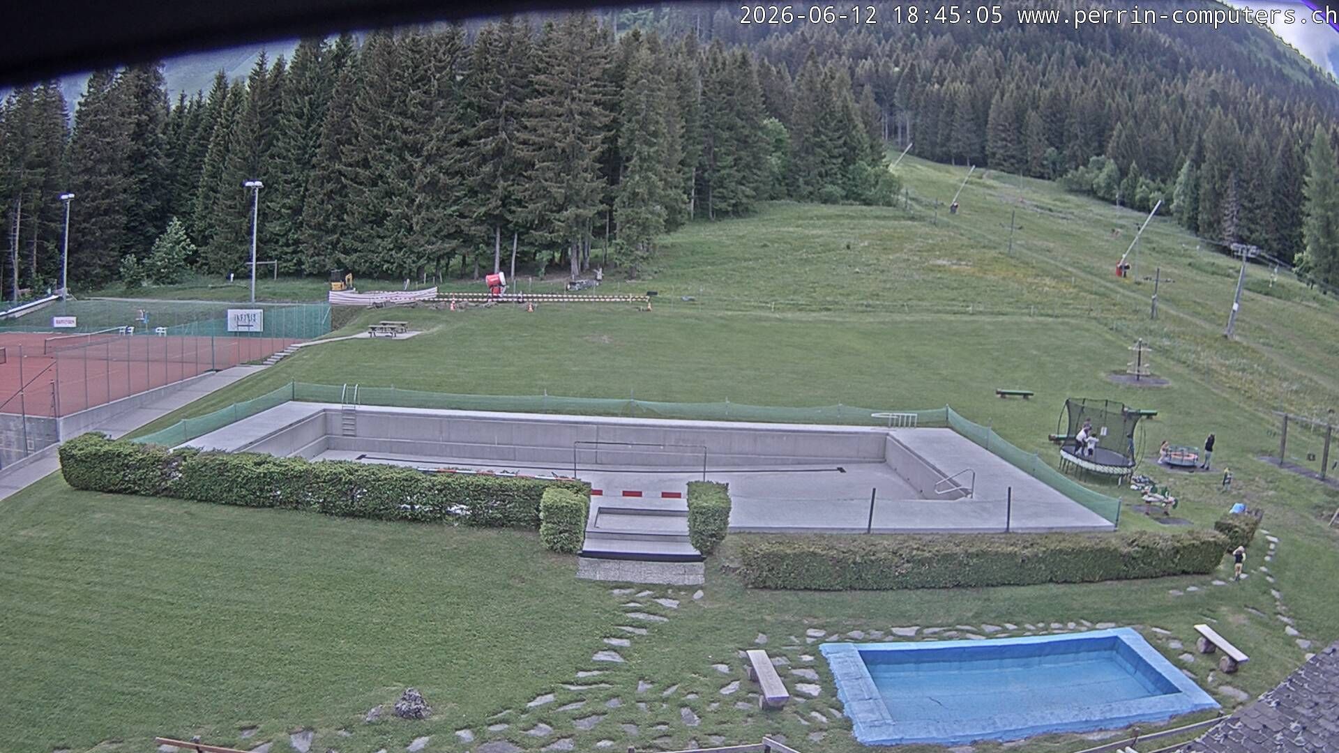 Morgins › Westen: Piscine de Morgins - Teleski du Géant
