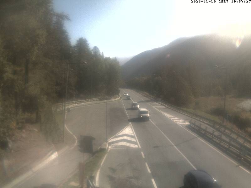 Traffic Cam Saint-Rhemy-en-Bosses: T2 Gran San Bernardo