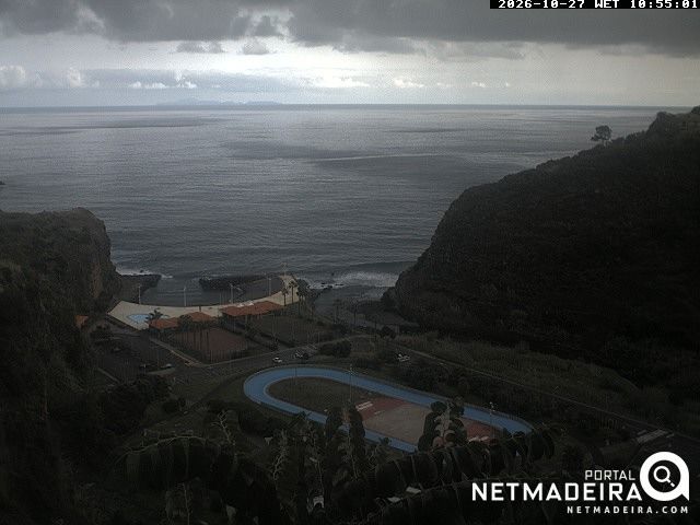Faial durante o dia