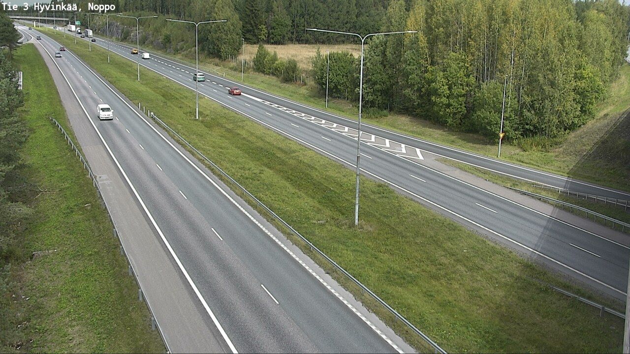 Traffic Cam Hyvinkaa: Tie 3 Hyvinkää, Noppo - Tie 3 Tampereelle