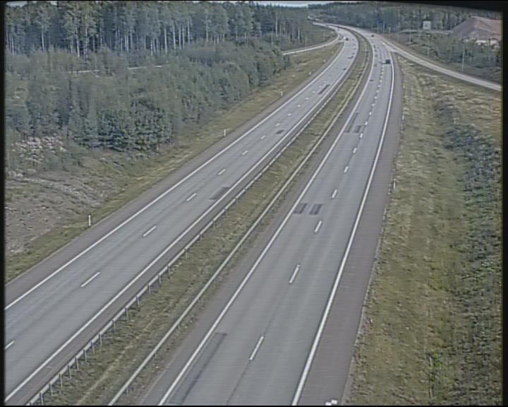 Traffic Cam Loviisa: Tie 7 Loviisa_Itä - Helsinkiin