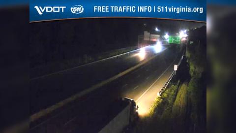 Traffic Cam Fort Chiswell: I-81 - MM 80.8 - NB