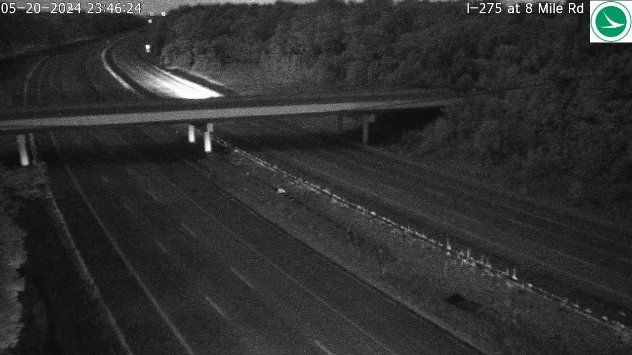 Traffic Cam Britney Acres: I-275 at Eight Mile Rd