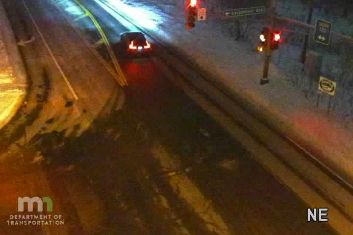 Traffic Cam Oakdale: T.H.120 SB @ Larpenteur Ave
