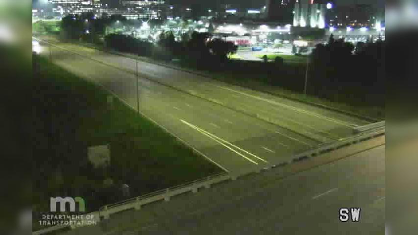 Traffic Cam Lake Edina: MN 100: T.H.100 NB @ 77th St