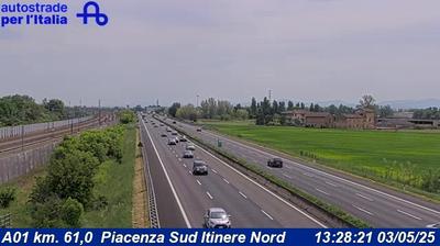 Preview delle webcam di Piacenza: A01 km. 61,0 - Sud Itinere Nord