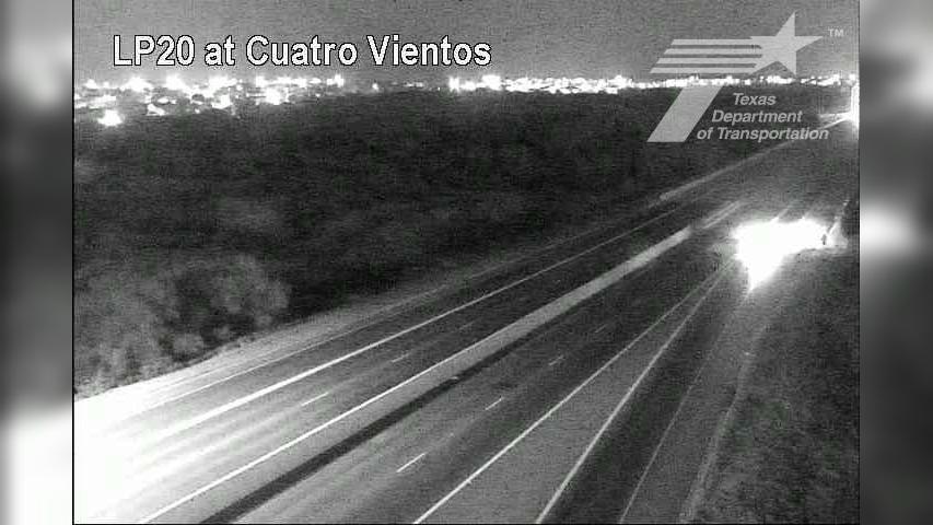 Traffic Cam Laredo › South: LP20 @ Cuatro Vientos