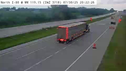 Traffic Cam Waterloo: 2BL - US-218 @ MM 186.4 (IWZ 3718)