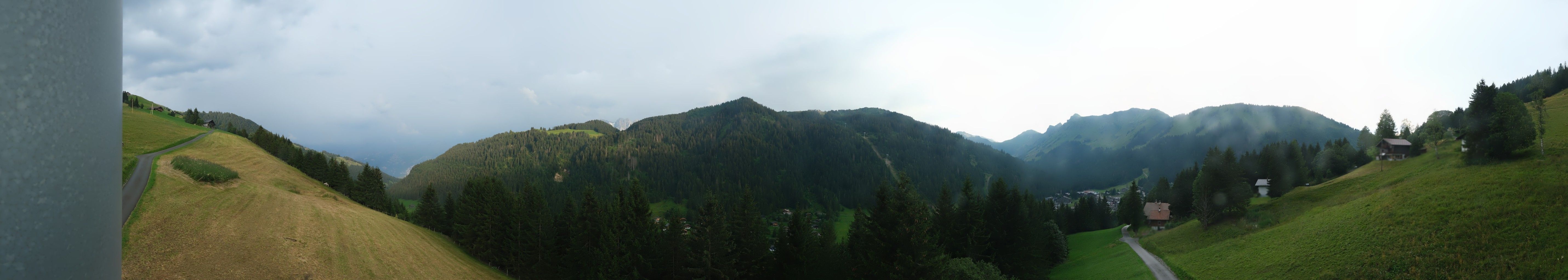 Troistorrents: Morgins - Dents du Midi