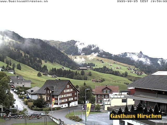 Oberiberg: Laburgstrasse - Buoffenalp - Ibergeregg, Passhöhe