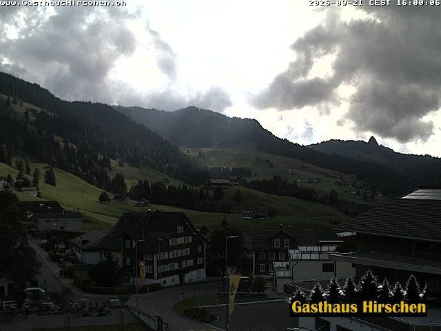 Oberiberg: Laburgstrasse - Buoffenalp - Ibergeregg, Passhöhe