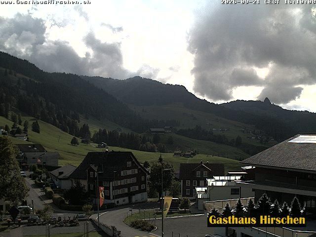Oberiberg: Laburgstrasse - Buoffenalp - Ibergeregg, Passhöhe