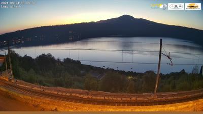 immagine della webcam nei dintorni di Pavona: webcam Castel Gandolfo