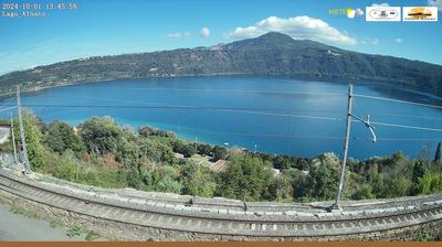 immagine della webcam nei dintorni di Rocca Priora: webcam Castel Gandolfo