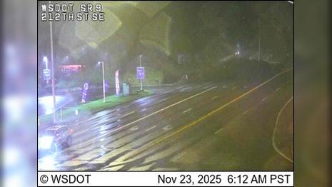 Traffic Cam Brier › North: SR 9 at MP 1.5: SR 524 Interchange