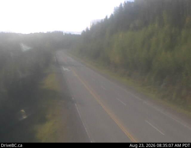 Traffic Cam Regional District of Bulkley-Nechako › East: Hwy 16, about 32 km east of Burns Lake, looking east