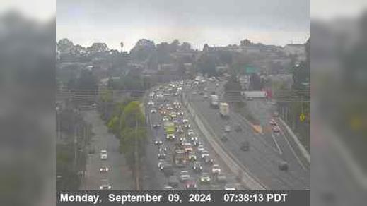 Traffic Cam Richmond › West: TV502 -- I-80 : Before Central Avenue