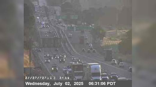 Traffic Cam Pinole › West: TVH36 -- I-80 : Before - Valley Road