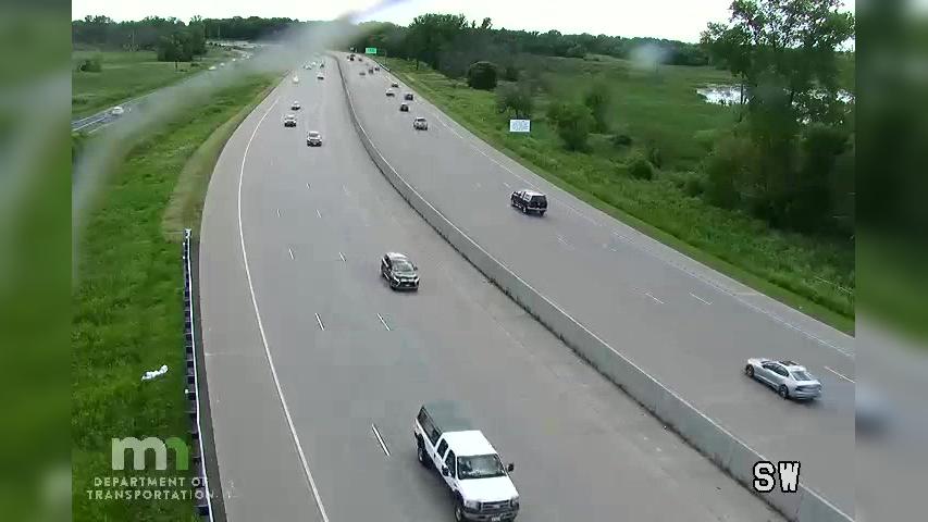 Traffic Cam Forest Lake: I-35 NB N of T.H.97