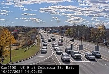 Traffic Cam Town of Colonie › North: US 9 at Columbia Street Ext