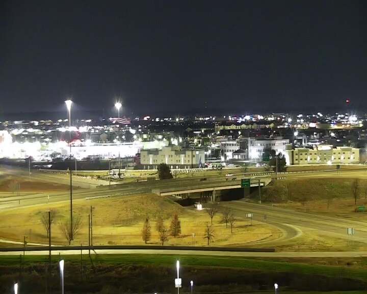 Traffic Cam Newburgh › North-West: Deaconess Gateway Hospital