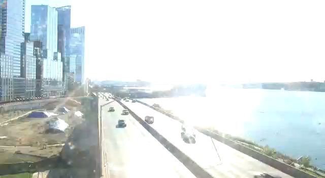 Traffic Cam Manhattan › North: Henry Hudson Pkwy at W. 66 Street