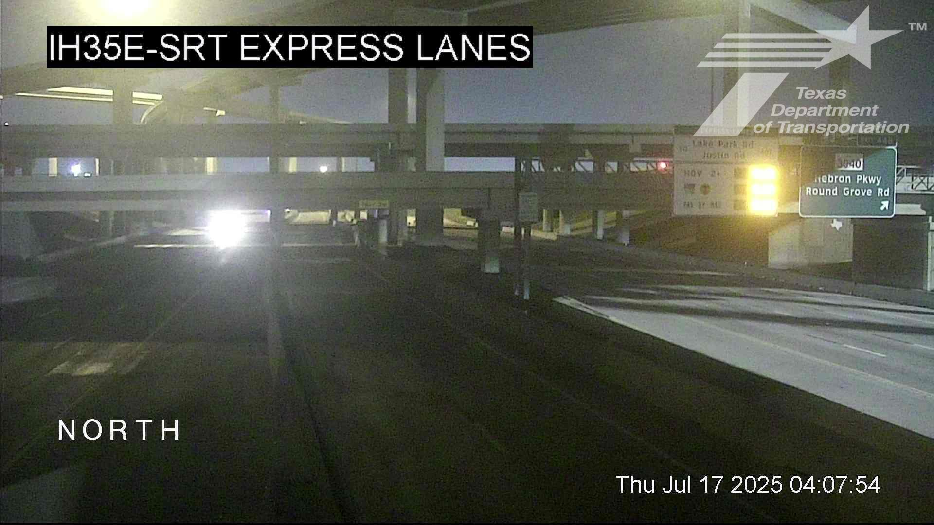 Traffic Cam Lewisville › North: I-35E @ SRT Express Lanes