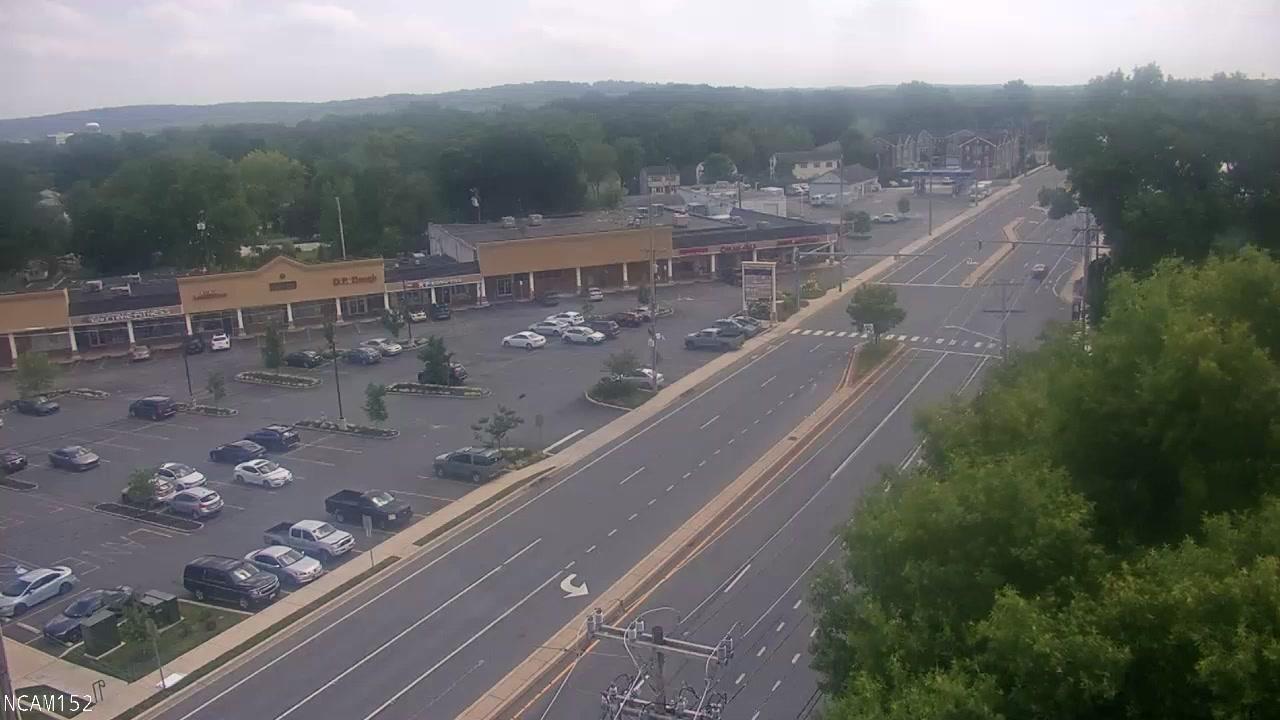 Traffic Cam Newark: ELKTON RD @ APPLE RD