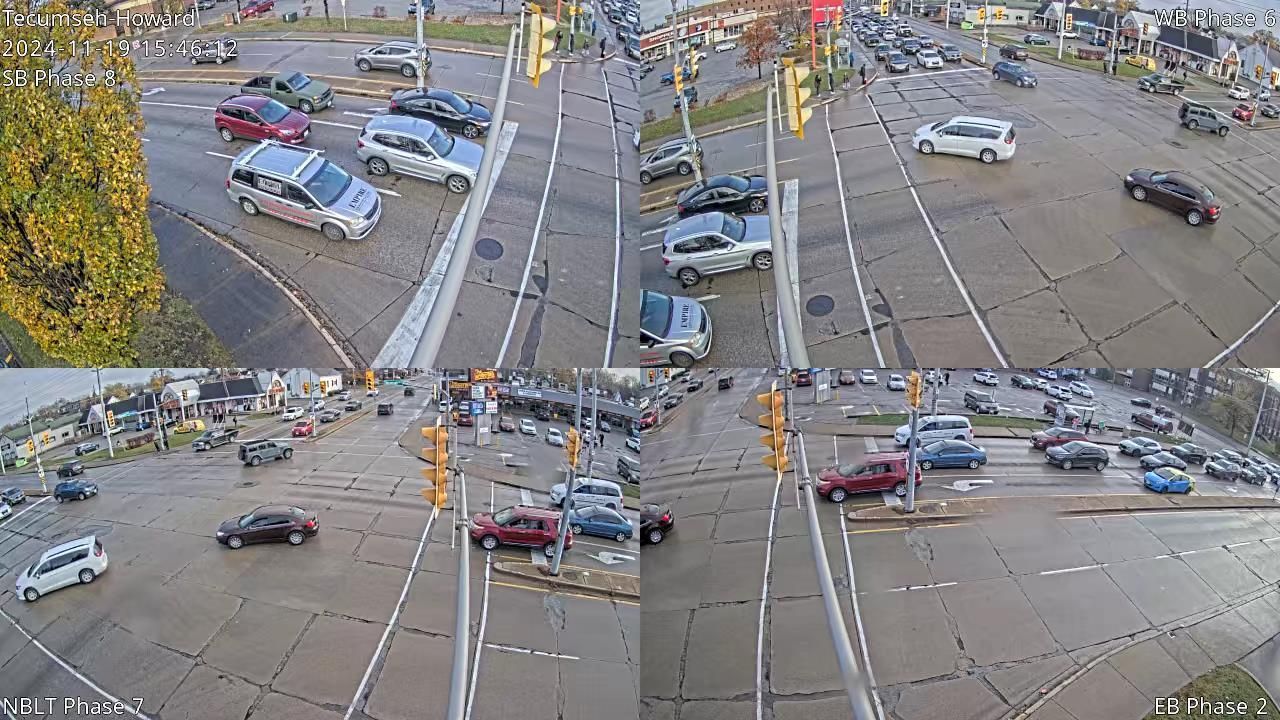 Traffic Cam Windsor: Tecumseh Rd & Howard Ave
