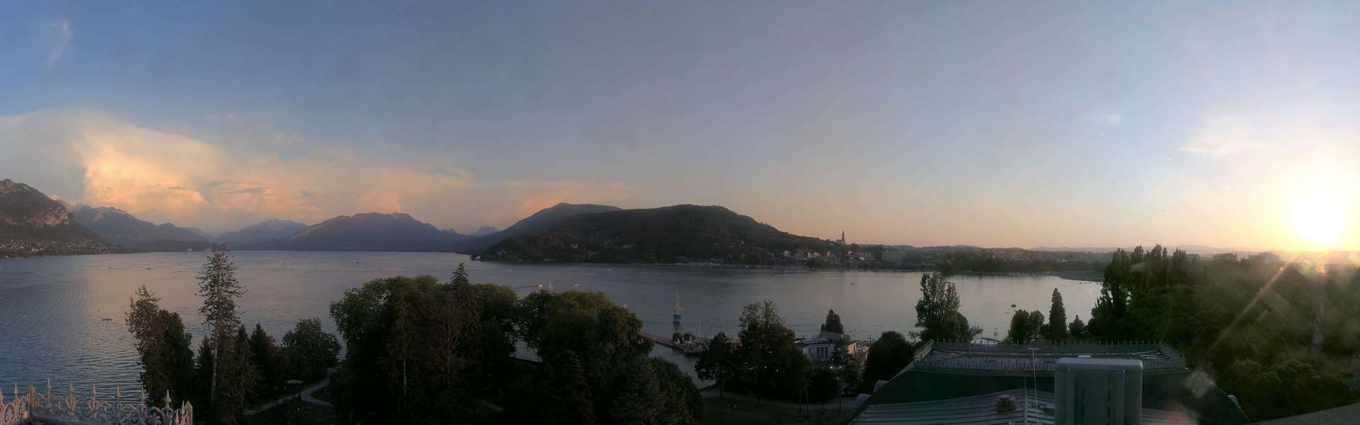 Webcam Lac d'Annecy - Vue panoramique