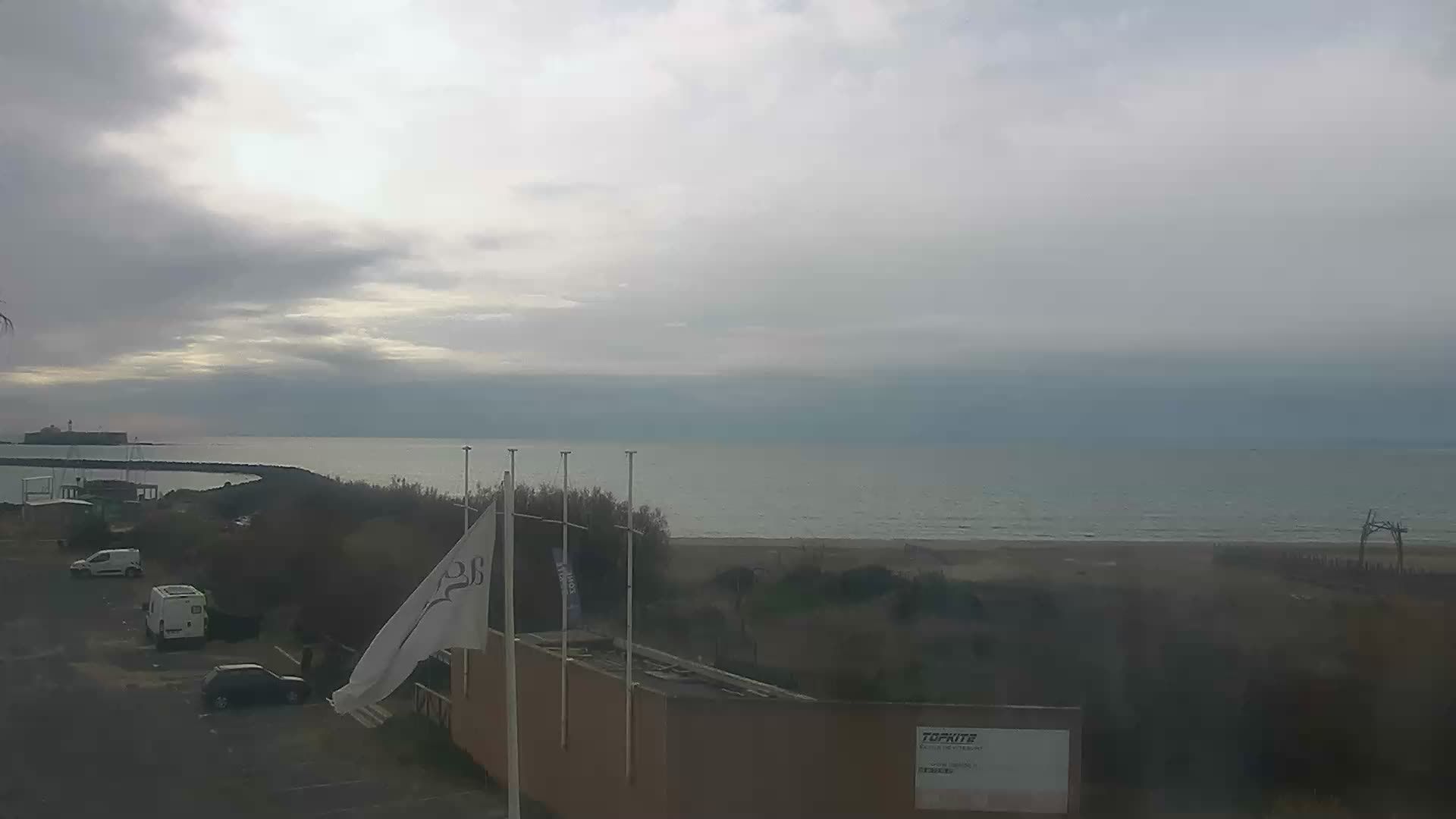 See Agde Cap D Plage Richelieu Est Live Webcam Weather Report In Agde Occitania Fr Seecam