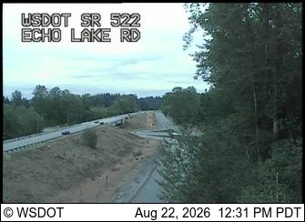 Traffic Cam Brier › West: SR 522 at MP 18.4: Echo Lake Rd