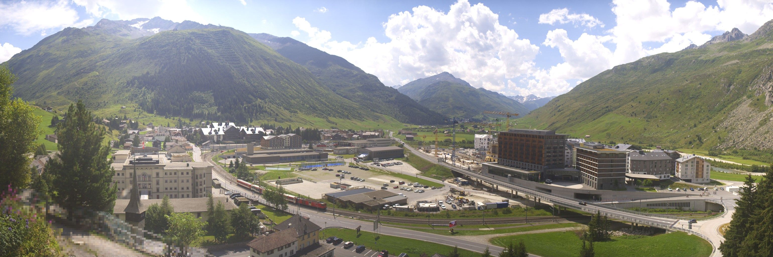 Andermatt: Holiday Village Andermatt Reuss - Andermatt, Bahnhof - Andermatt Swiss Alps AG - Andermatt Dorf - Urserental