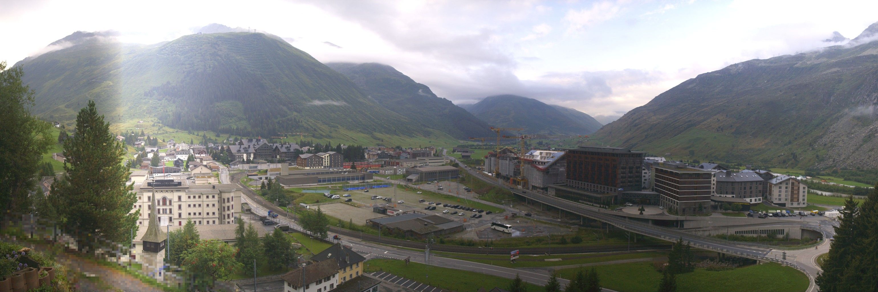 Andermatt: Holiday Village Andermatt Reuss - Andermatt, Bahnhof - Andermatt Swiss Alps AG - Andermatt Dorf - Urserental