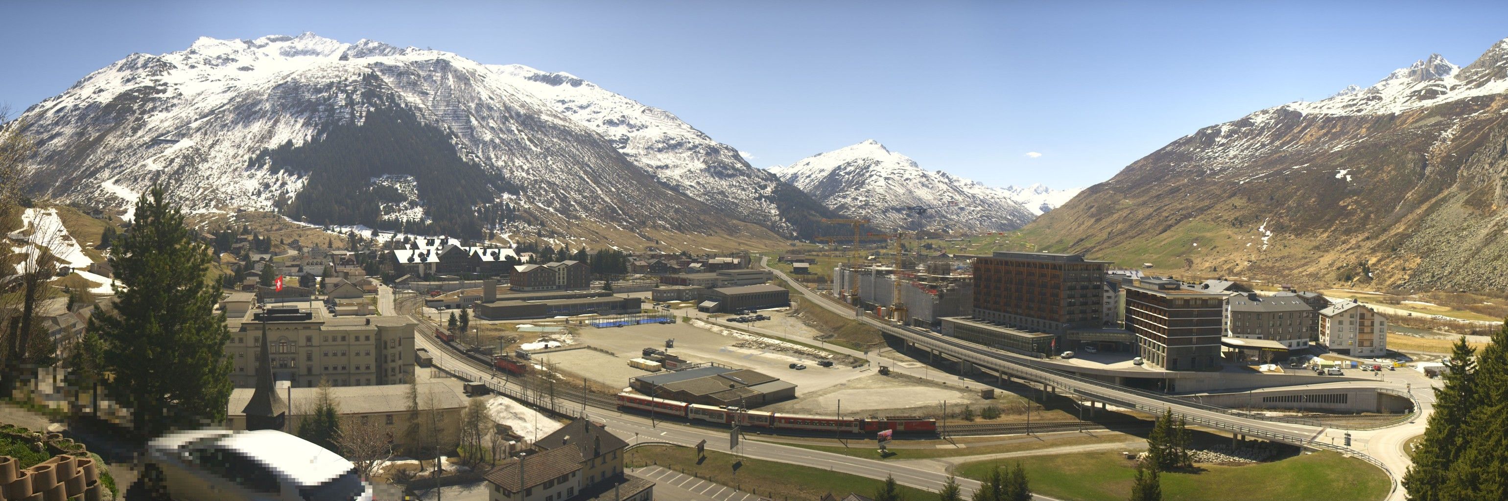 Andermatt: Holiday Village Andermatt Reuss - Andermatt, Bahnhof - Andermatt Swiss Alps AG - Andermatt Dorf - Urserental