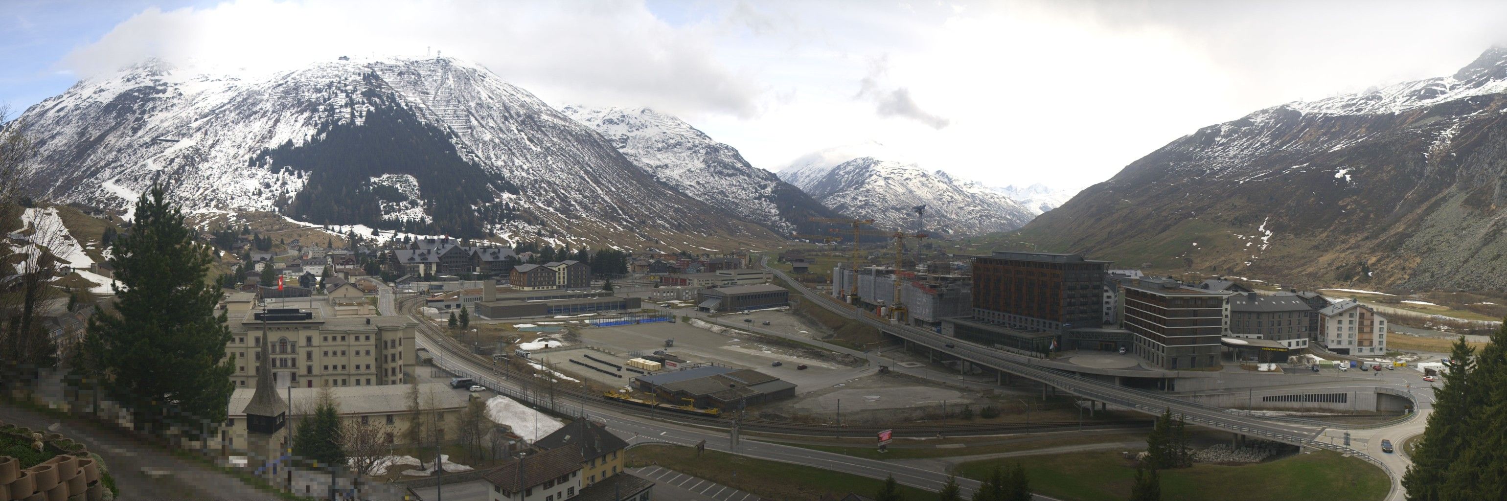 Andermatt: Holiday Village Andermatt Reuss - Andermatt, Bahnhof - Andermatt Swiss Alps AG - Andermatt Dorf - Urserental