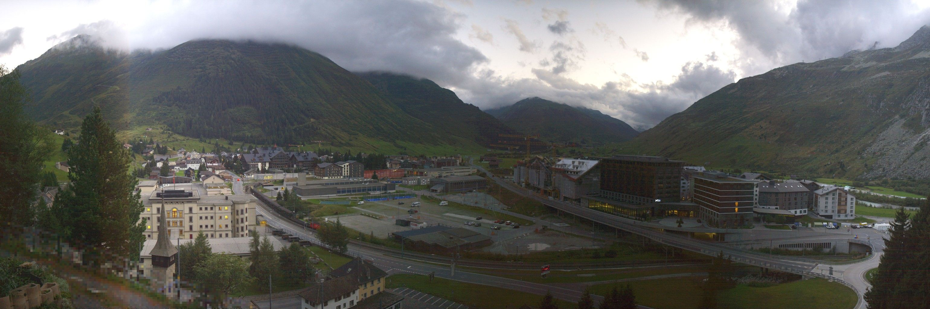 Andermatt: Holiday Village Andermatt Reuss - Andermatt, Bahnhof - Andermatt Swiss Alps AG - Andermatt Dorf - Urserental