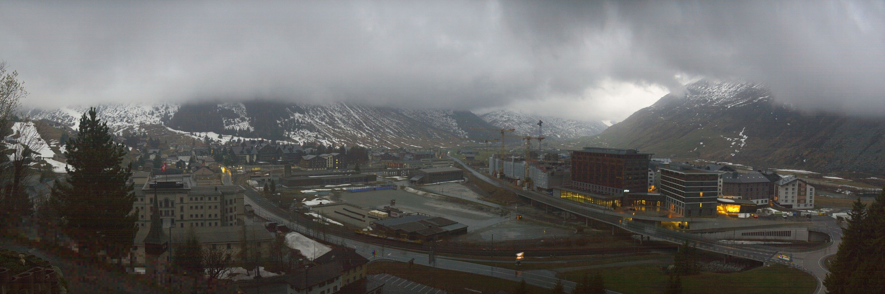 Andermatt: Holiday Village Andermatt Reuss - Andermatt, Bahnhof - Andermatt Swiss Alps AG - Andermatt Dorf - Urserental