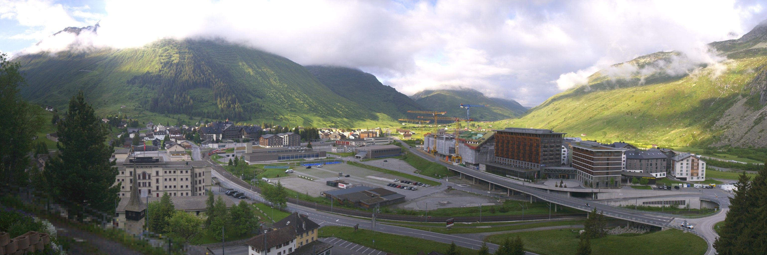 Andermatt: Holiday Village Andermatt Reuss - Andermatt, Bahnhof - Andermatt Swiss Alps AG - Andermatt Dorf - Urserental