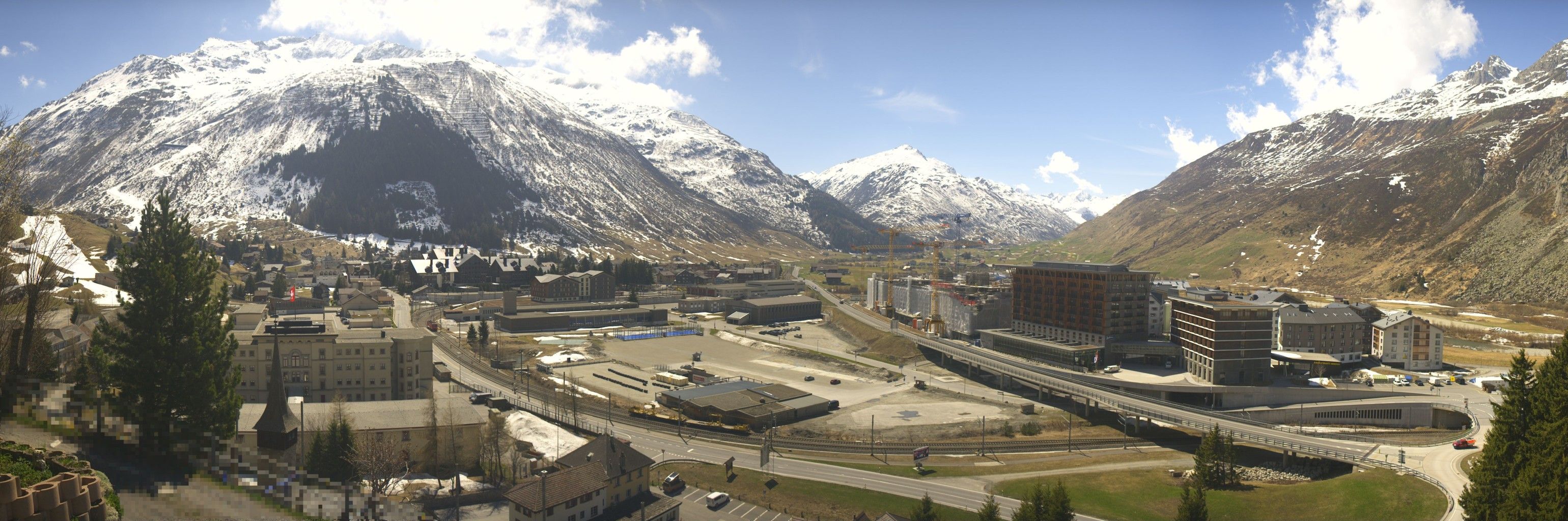 Andermatt: Holiday Village Andermatt Reuss - Andermatt, Bahnhof - Andermatt Swiss Alps AG - Andermatt Dorf - Urserental
