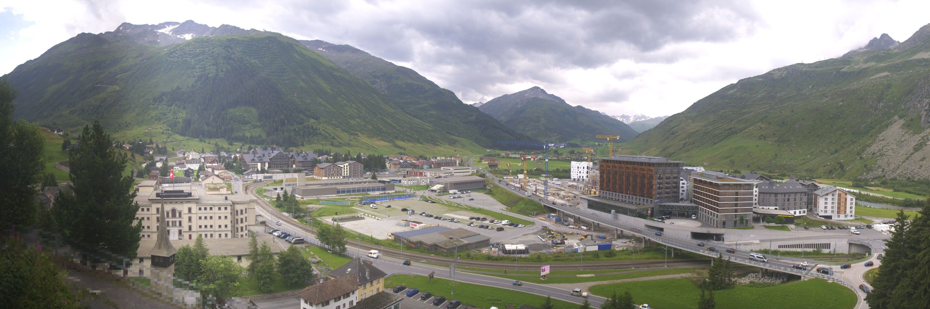 Andermatt: Holiday Village Andermatt Reuss - Andermatt, Bahnhof - Andermatt Swiss Alps AG - Andermatt Dorf - Urserental