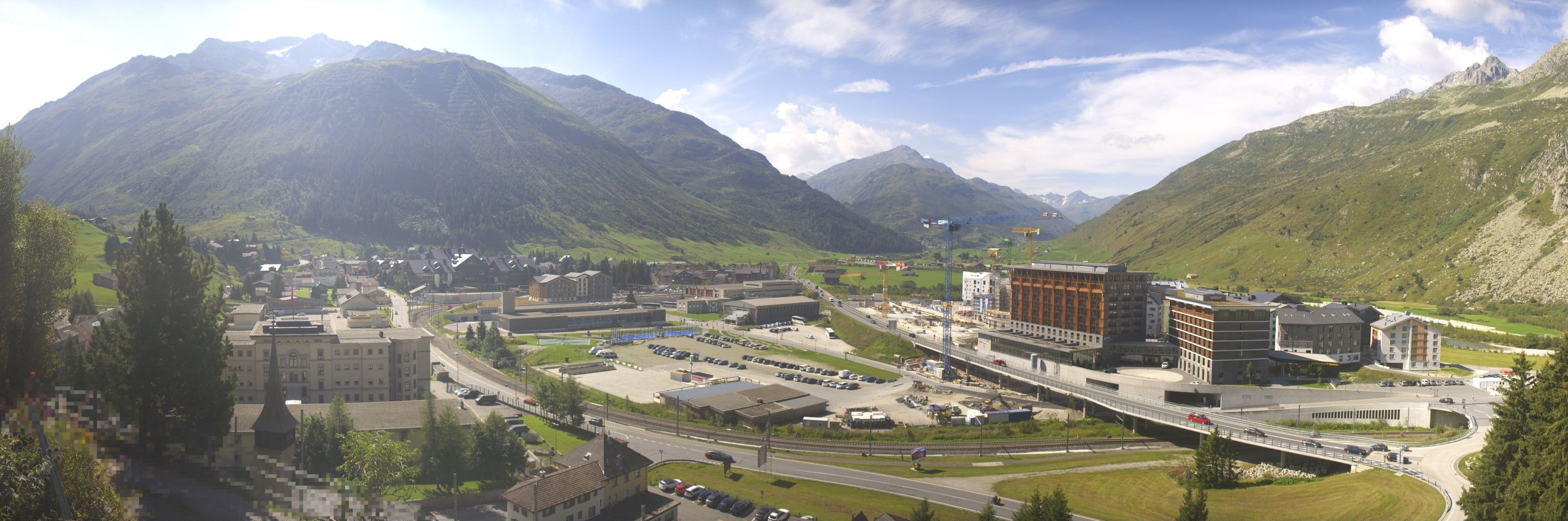 Andermatt: Holiday Village Andermatt Reuss - Andermatt, Bahnhof - Andermatt Swiss Alps AG - Andermatt Dorf - Urserental