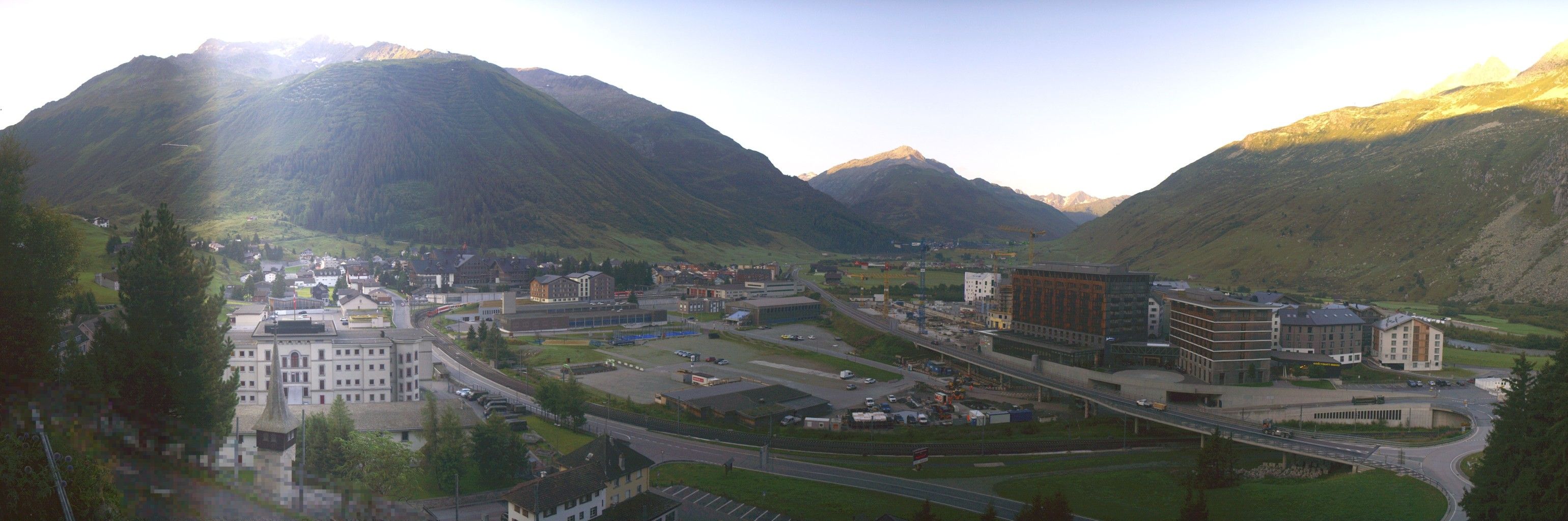 Andermatt: Holiday Village Andermatt Reuss - Andermatt, Bahnhof - Andermatt Swiss Alps AG - Andermatt Dorf - Urserental