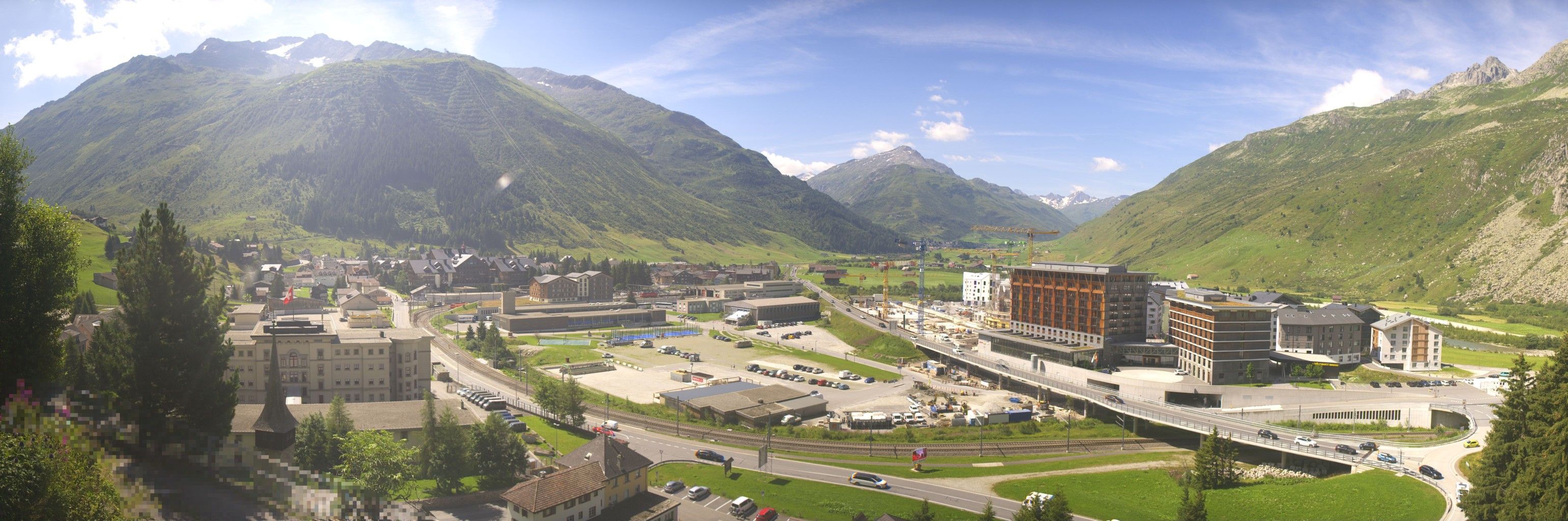 Andermatt: Holiday Village Andermatt Reuss - Andermatt, Bahnhof - Andermatt Swiss Alps AG - Andermatt Dorf - Urserental