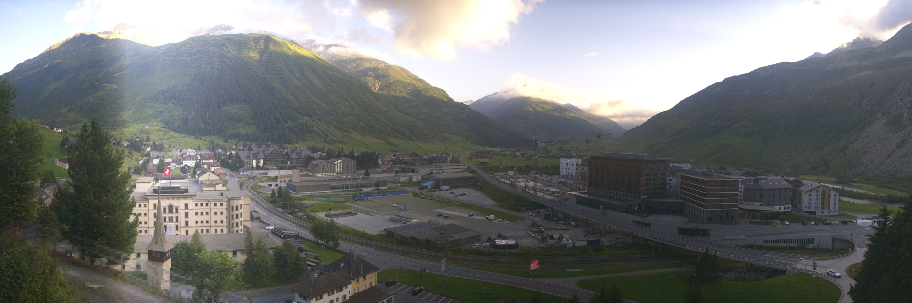 Andermatt: Holiday Village Andermatt Reuss - Andermatt, Bahnhof - Andermatt Swiss Alps AG - Andermatt Dorf - Urserental