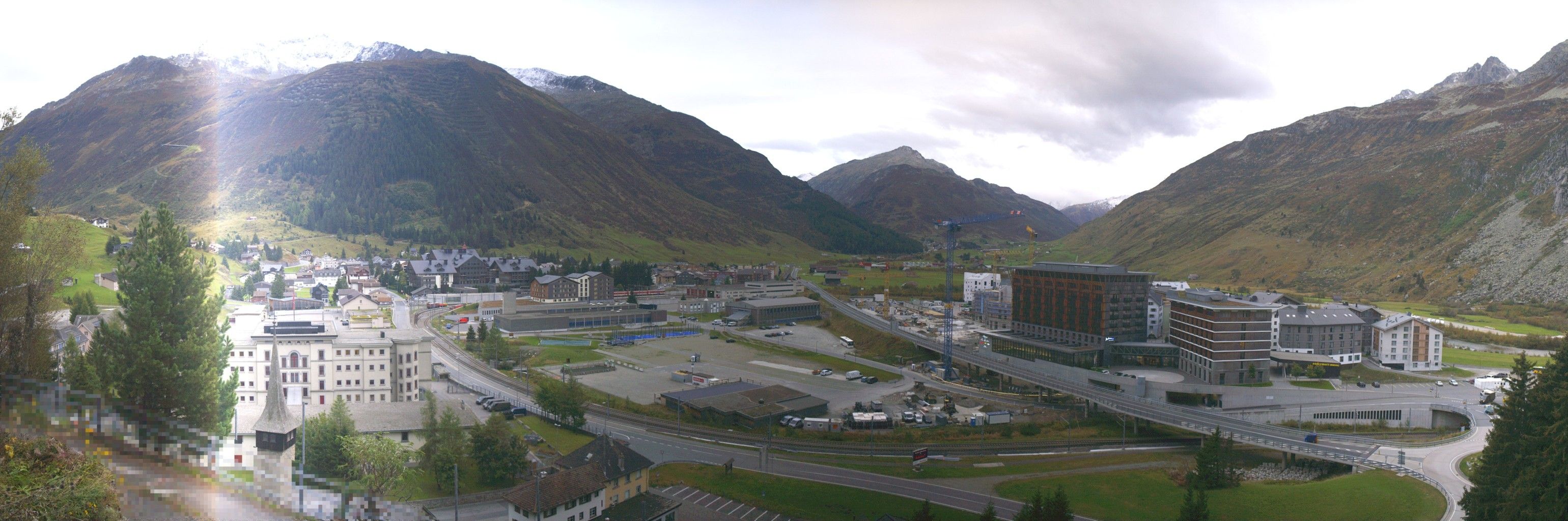 Andermatt: Holiday Village Andermatt Reuss - Andermatt, Bahnhof - Andermatt Swiss Alps AG - Andermatt Dorf - Urserental